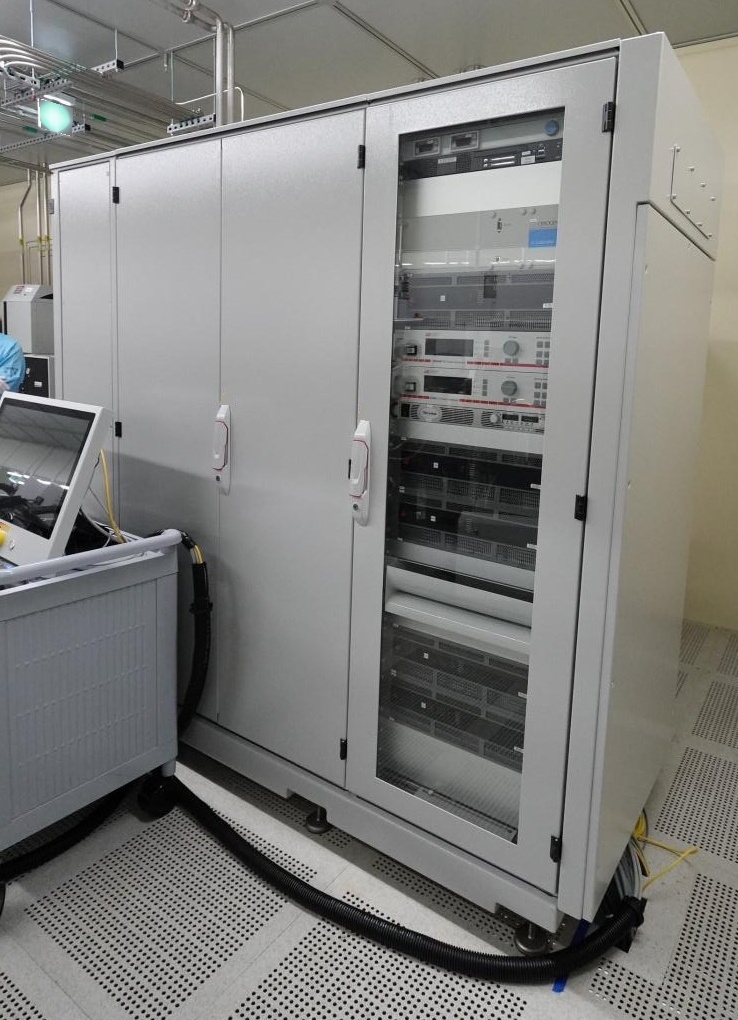 图为 已使用的 OERLIKON / BALZERS / EVATEC Clusterline 200E 待售