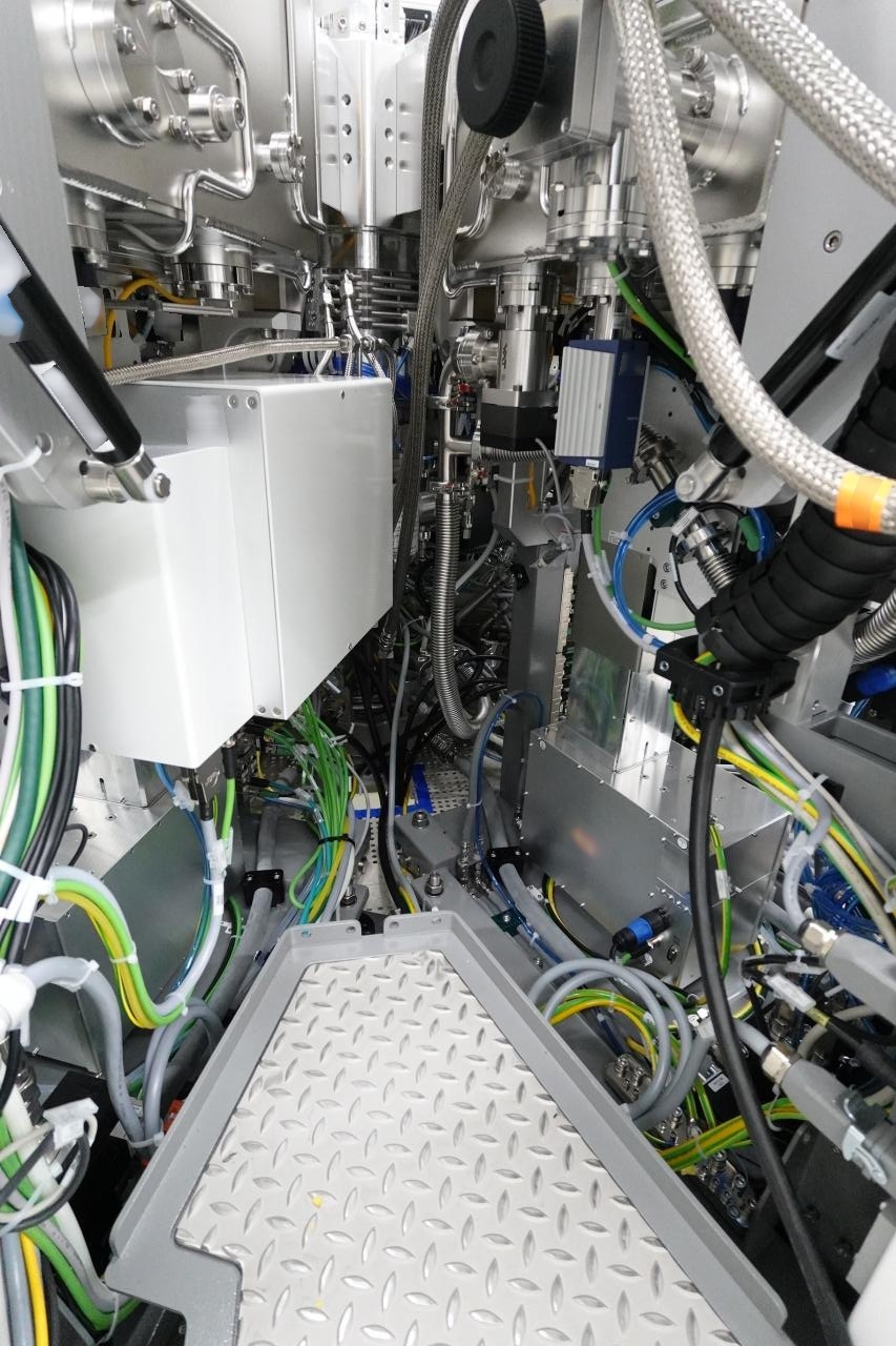 图为 已使用的 OERLIKON / BALZERS / EVATEC Clusterline 200E 待售