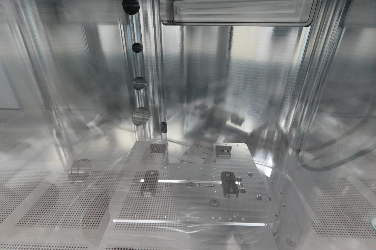 图为 已使用的 OERLIKON / BALZERS / EVATEC Clusterline 200E 待售