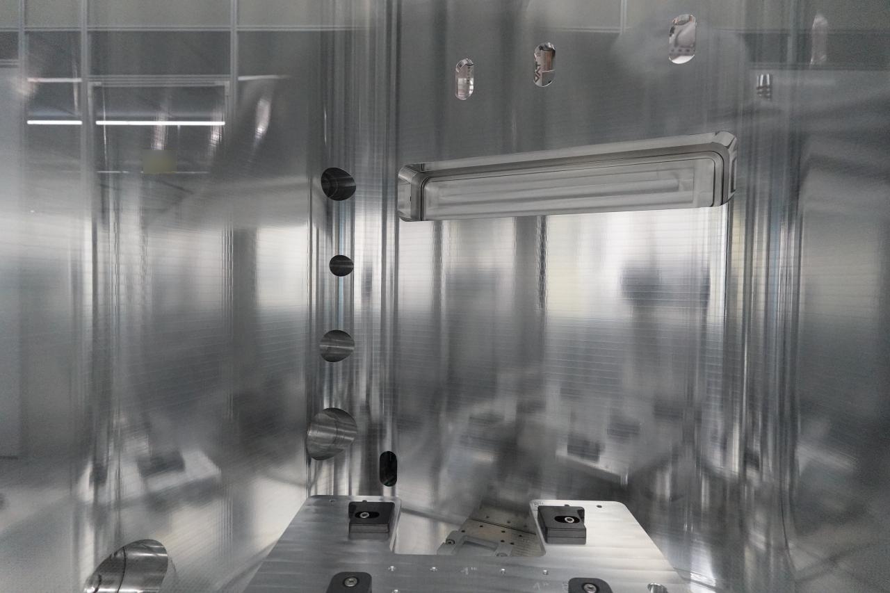 图为 已使用的 OERLIKON / BALZERS / EVATEC Clusterline 200E 待售