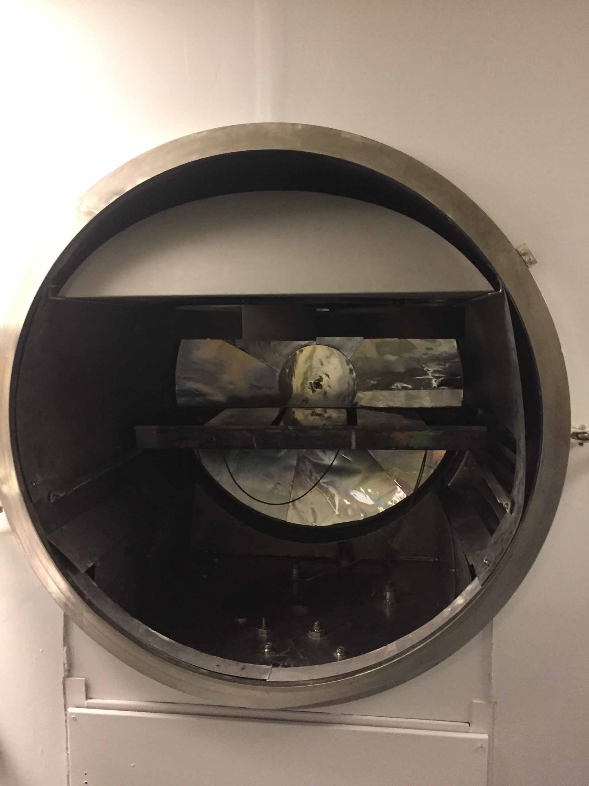 Photo Used OERLIKON / BALZERS Vacuum chamber for RS-90 For Sale