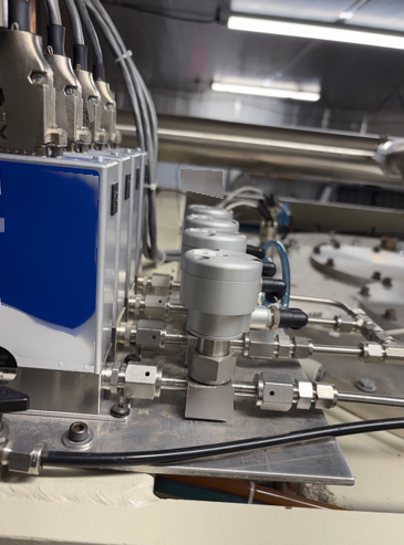 フォト（写真） 使用される OERLIKON / BALZERS Vacuum chamber 販売のために
