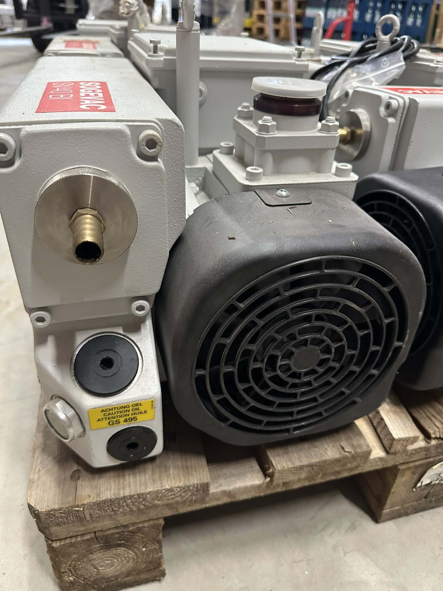 フォト（写真） 使用される OERLIKON LEYBOLD Sogevac SV40-SV65 BIFC 販売のために