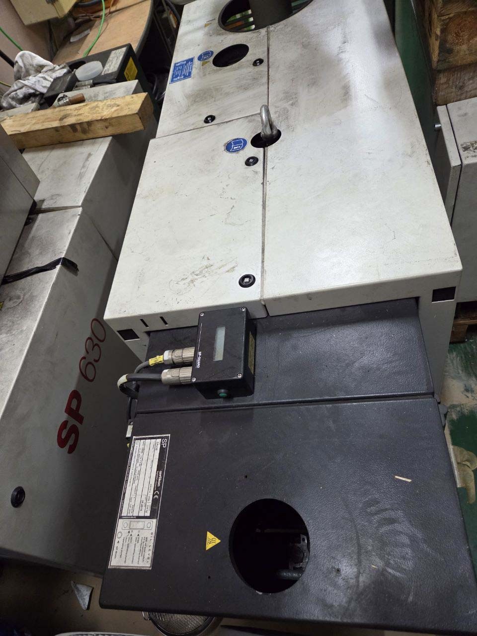 图为 已使用的 OERLIKON / LEYBOLD SP 630 待售