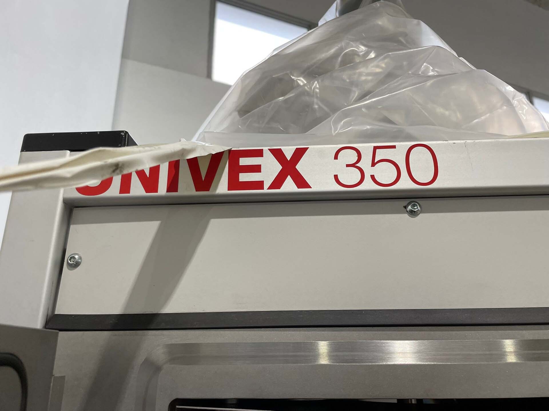 圖為 已使用的 OERLIKON LEYBOLD Univex 350 待售