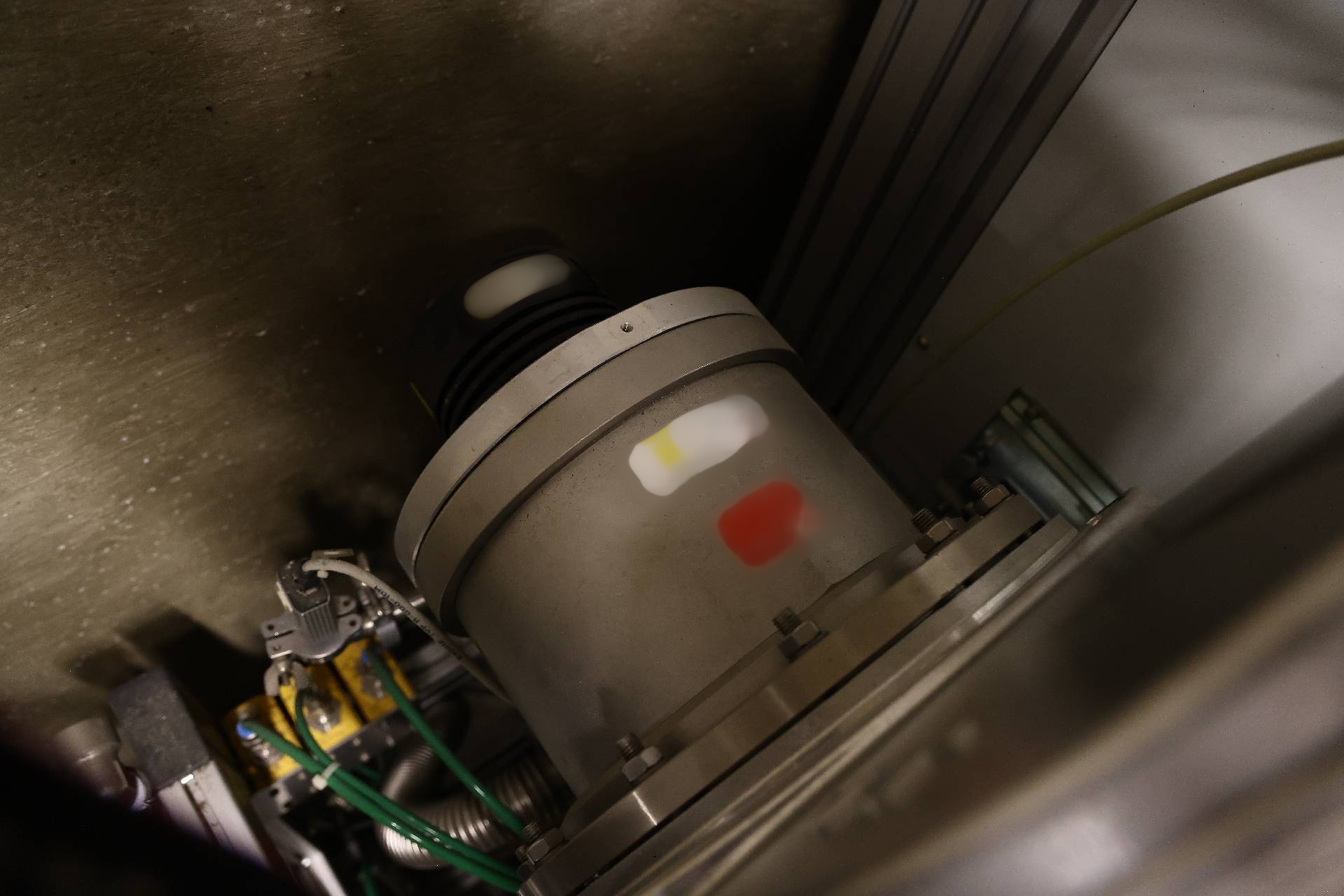 图为 已使用的 OERLIKON LEYBOLD Univex 350 待售