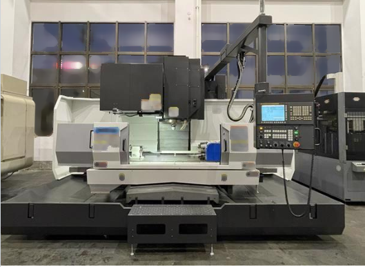 フォト（写真） 使用される OKUMA Millac 611VII 販売のために
