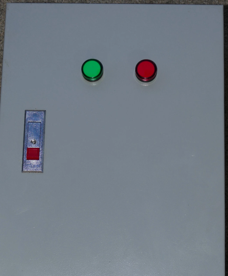 圖為 已使用的 OMRON H3CR-A8 待售