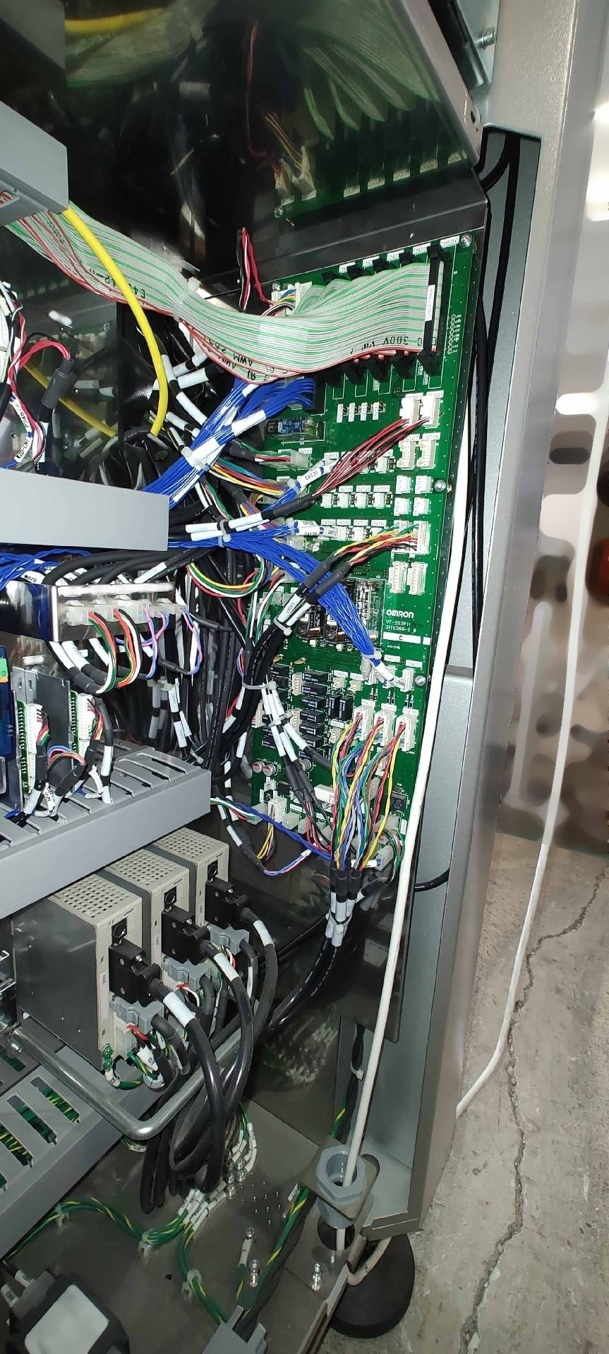 フォト（写真） 使用される OMRON VT-S530-U 販売のために