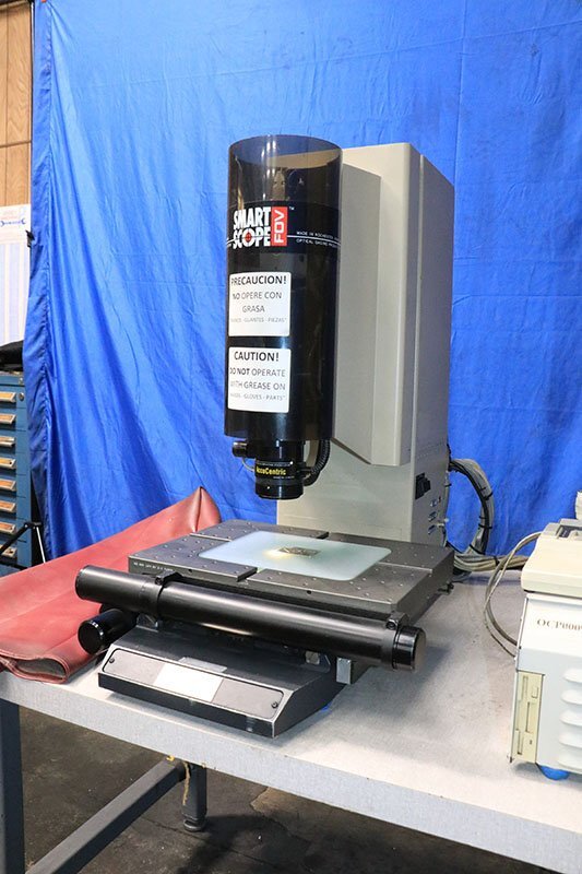 Photo Used OPTICAL GAGING PRODUCTS / OGP SmartScope 200 For Sale