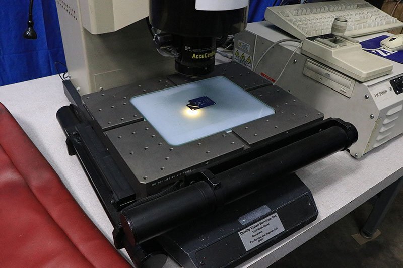 Photo Used OPTICAL GAGING PRODUCTS / OGP SmartScope 200 For Sale