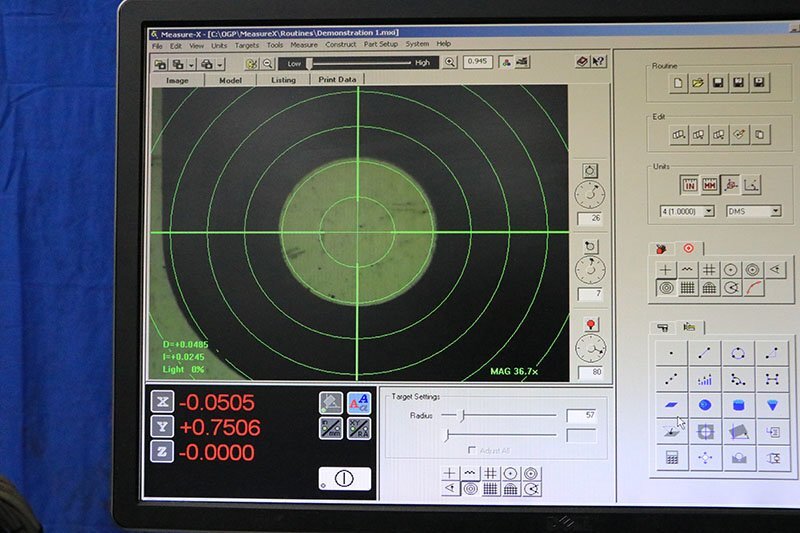 Photo Used OPTICAL GAGING PRODUCTS / OGP SmartScope 200 For Sale