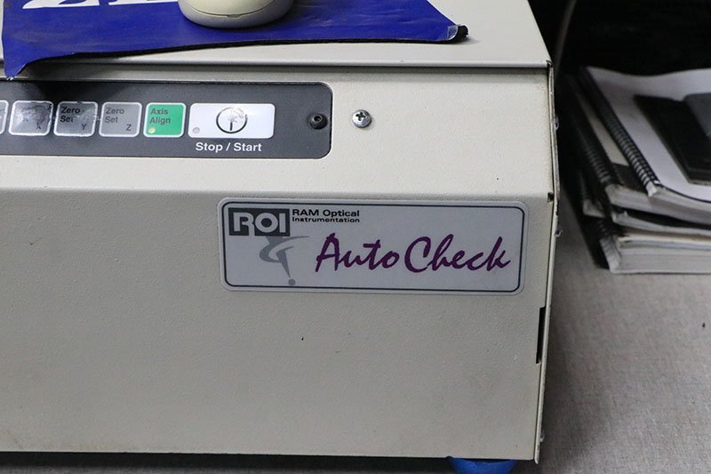 Photo Used OPTICAL GAGING PRODUCTS / OGP SmartScope 200 For Sale