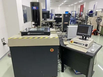 JONES & LAMSON / J&L Epic 114 Optical Comparator used for