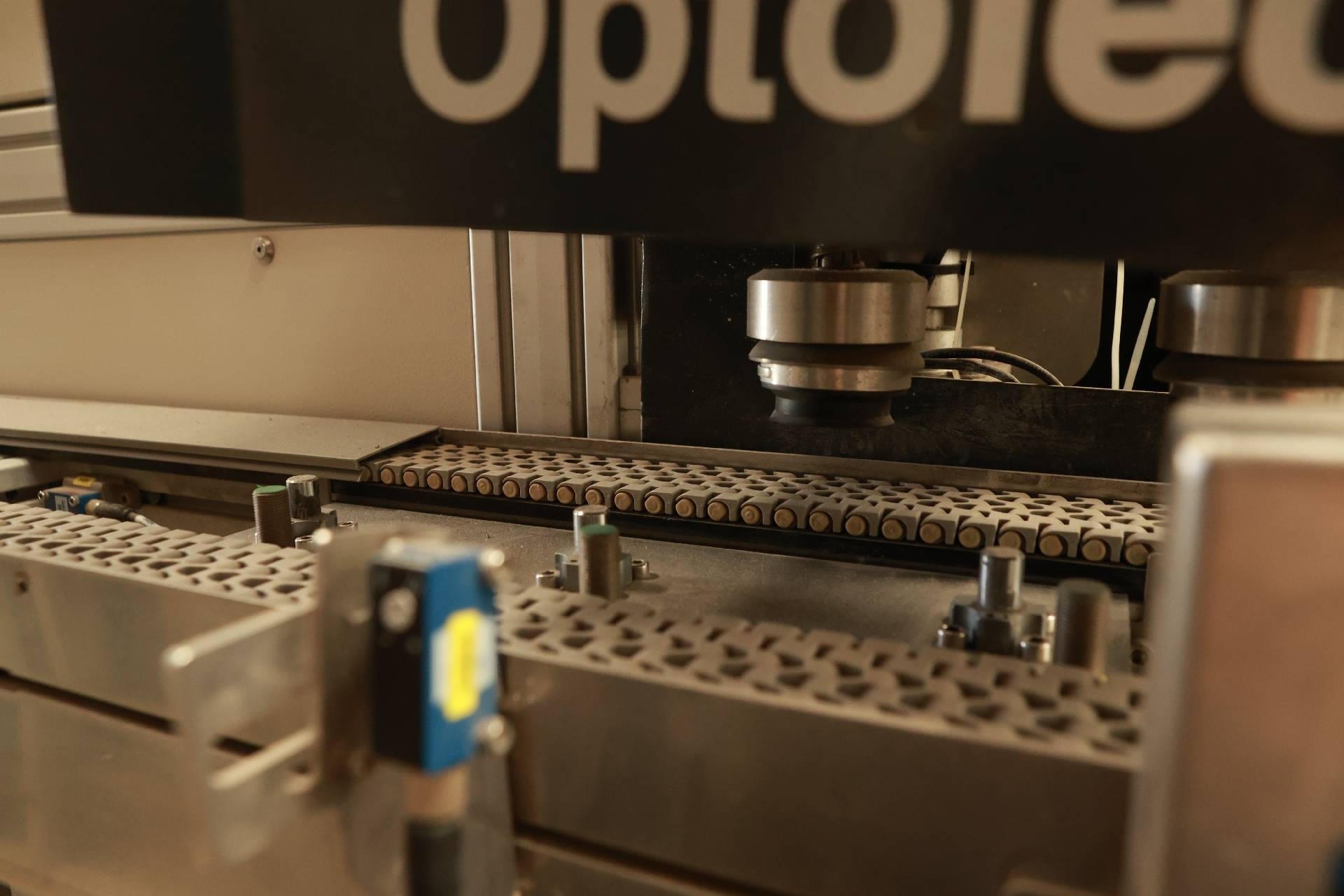 Foto Verwendet OPTOTECH OTL 100 Zum Verkauf
