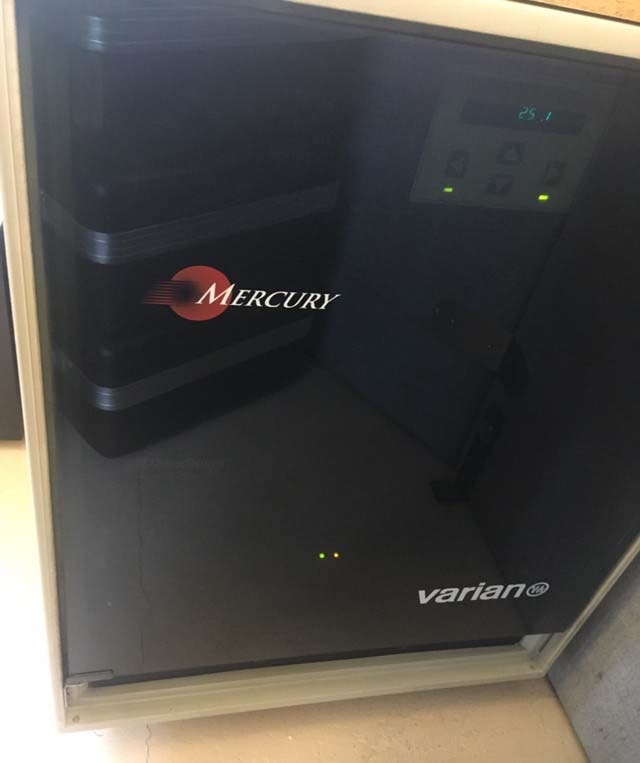 Photo Used OXFORD / VARIAN Mercury NMR 300 For Sale