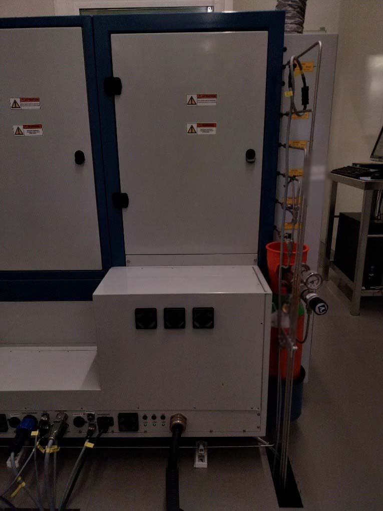 圖為 已使用的 OXFORD Ionfab 300 Plus 待售
