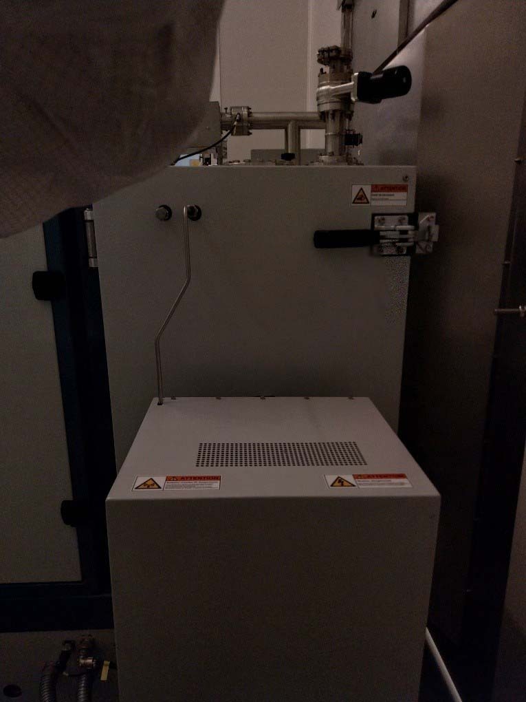 圖為 已使用的 OXFORD Ionfab 300 Plus 待售
