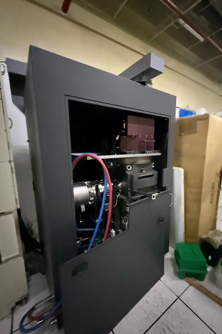 Photo Used OZONE SOLUTION 200 For Sale