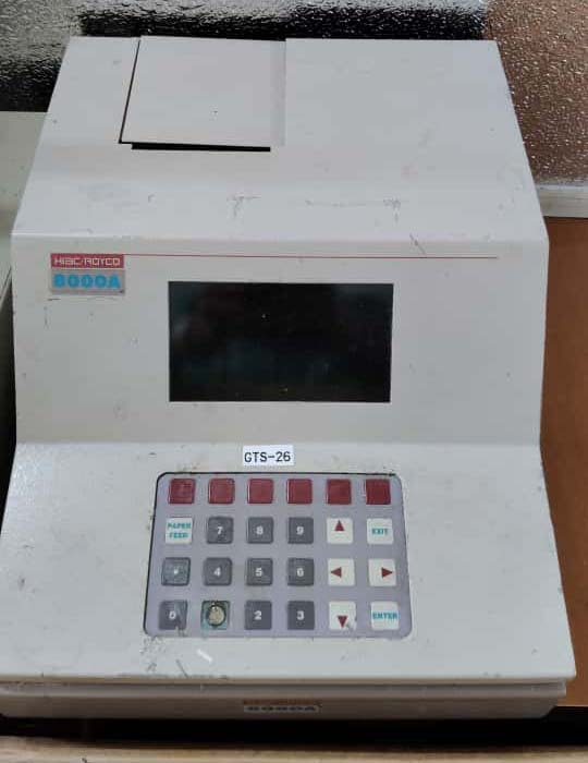 사진 사용됨 PACIFIC SCIENTIFIC / ROYCO / HIAC 8000A 판매용