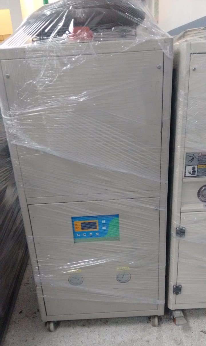 Photo Used PANASONIC Lot of chillers For Sale