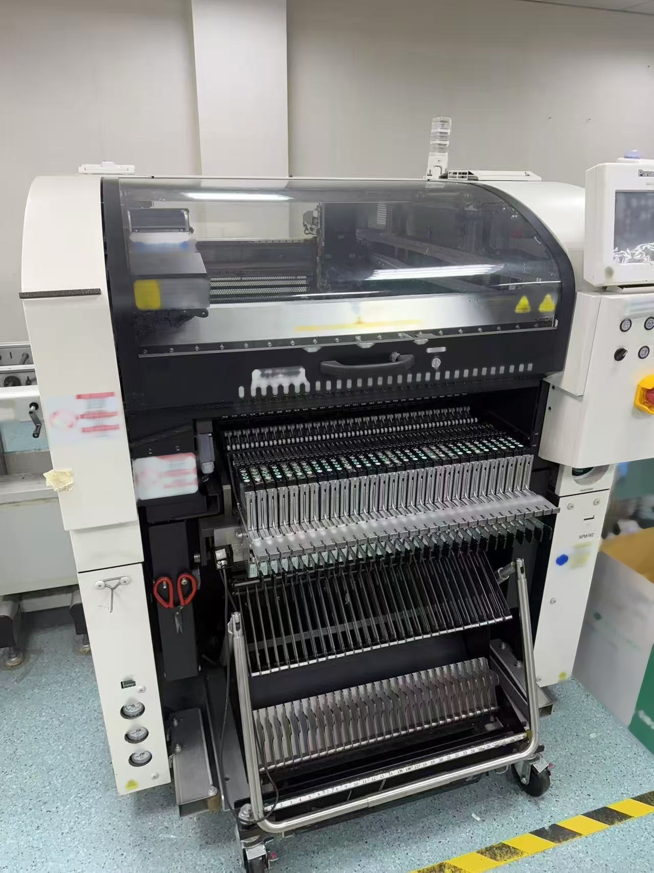Photo Used PANASONIC NPM-W2 For Sale