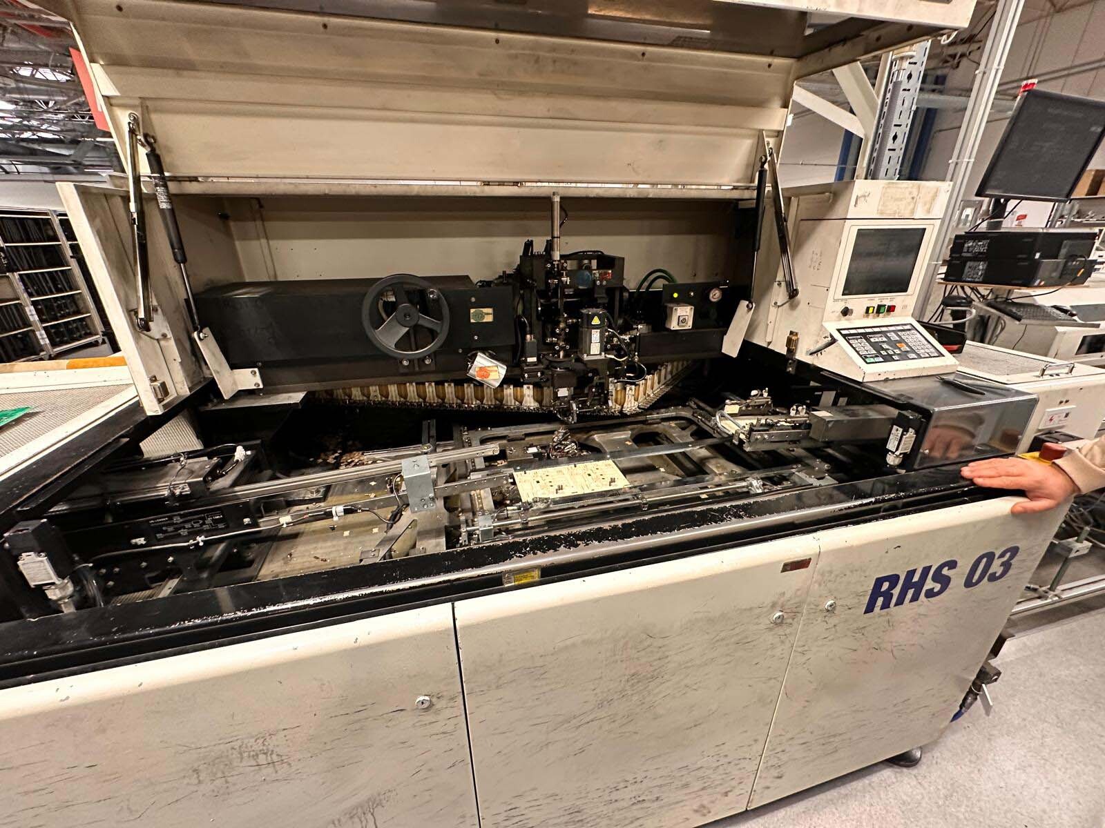 Photo Used PANASONIC RHS2B For Sale