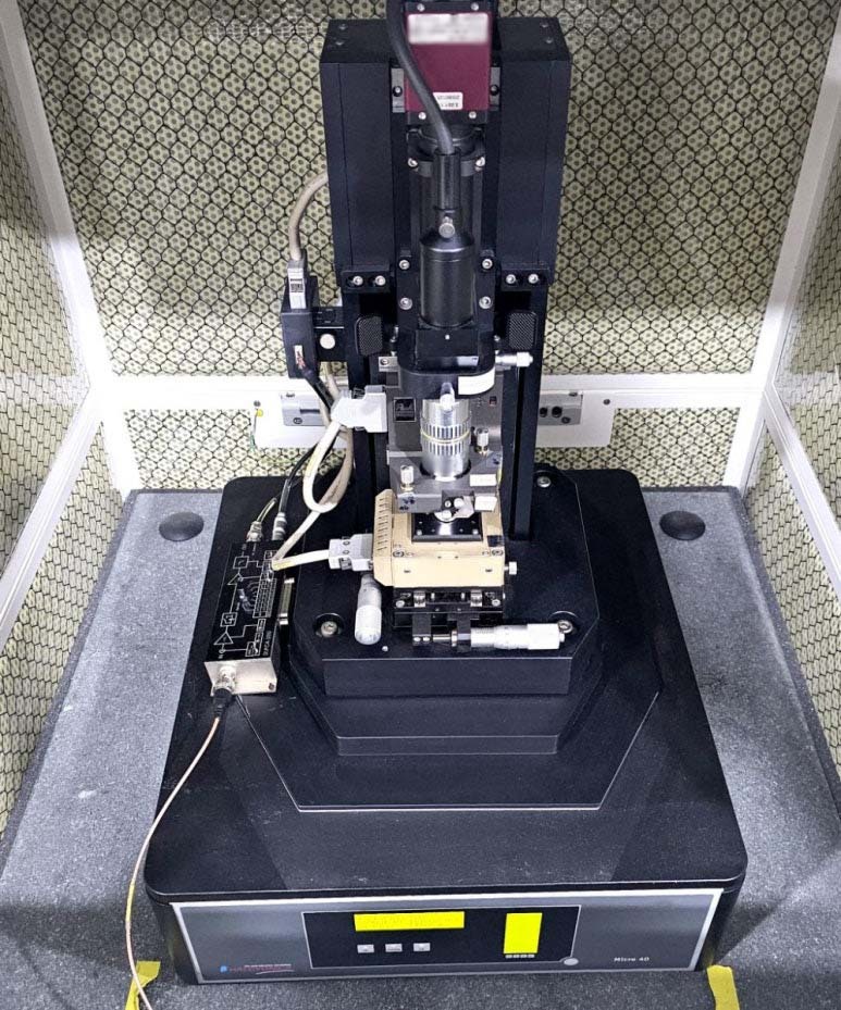 Photo Utilisé PARK SYSTEMS XE-100 À vendre
