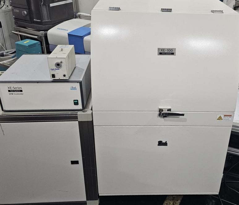 Photo Utilisé PARK SYSTEMS XE-100 À vendre