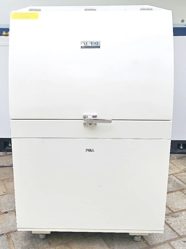 Photo Utilisé PARK SYSTEMS XE-100 À vendre