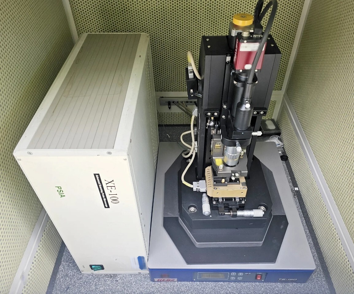 Photo Utilisé PARK SYSTEMS XE-100 À vendre