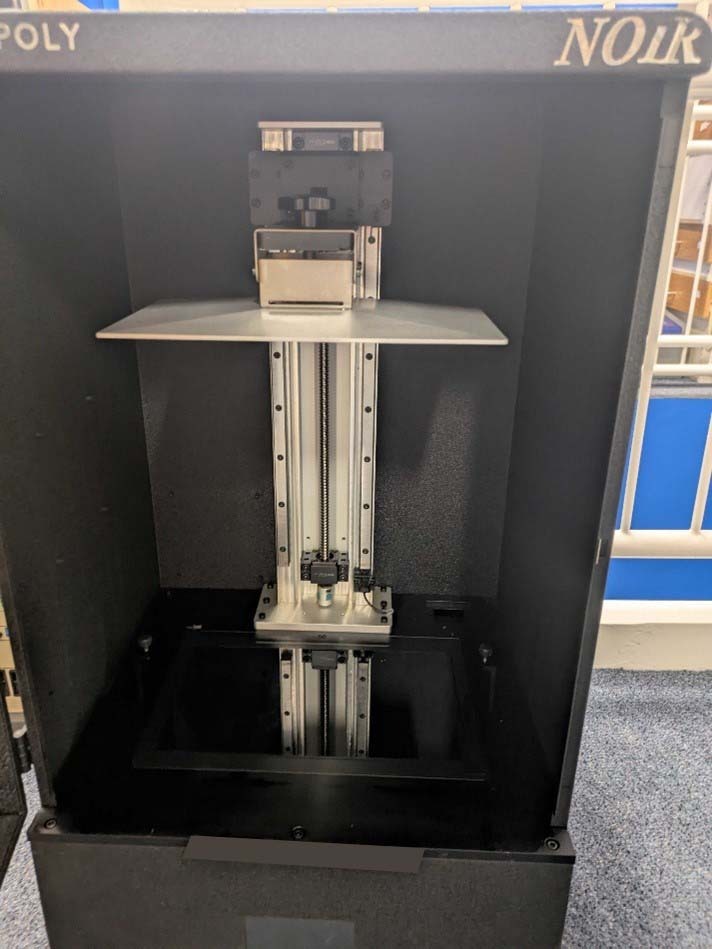 图为 已使用的 PEOPOLY Noir 待售