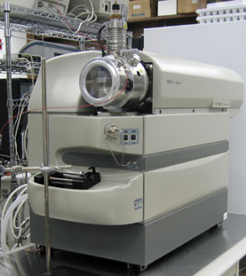 Photo Used APPLIED BIOSYSTEMS / ABI / MDS SCIEX API 3200 Qtrap For Sale