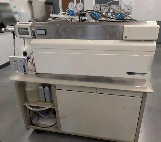 Photo Used PERKIN ELMER / SCIEX API 3000 For Sale
