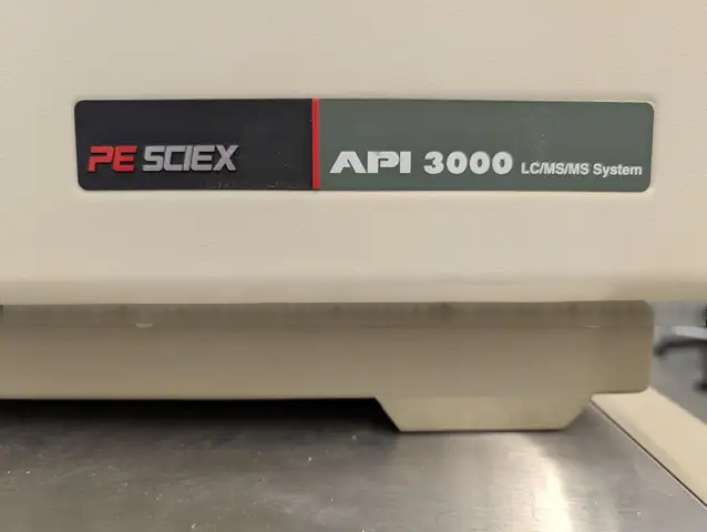 Photo Used PERKIN ELMER / SCIEX API 3000 For Sale
