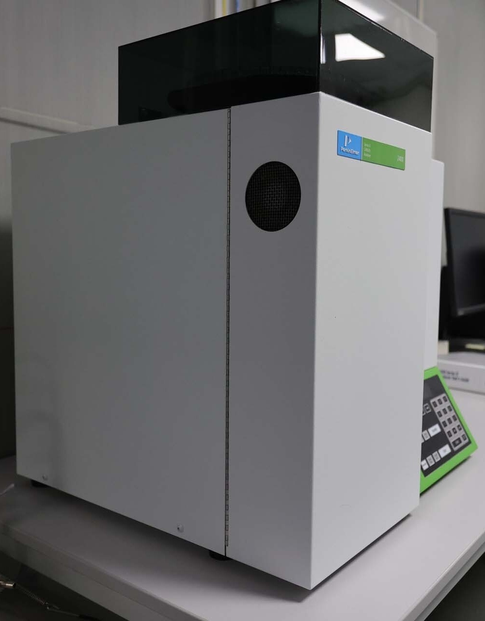 사진 사용됨 PERKIN ELMER 2400 판매용