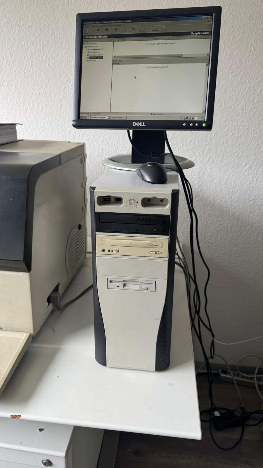 사진 사용됨 PERKIN ELMER AAnalyst 100 판매용