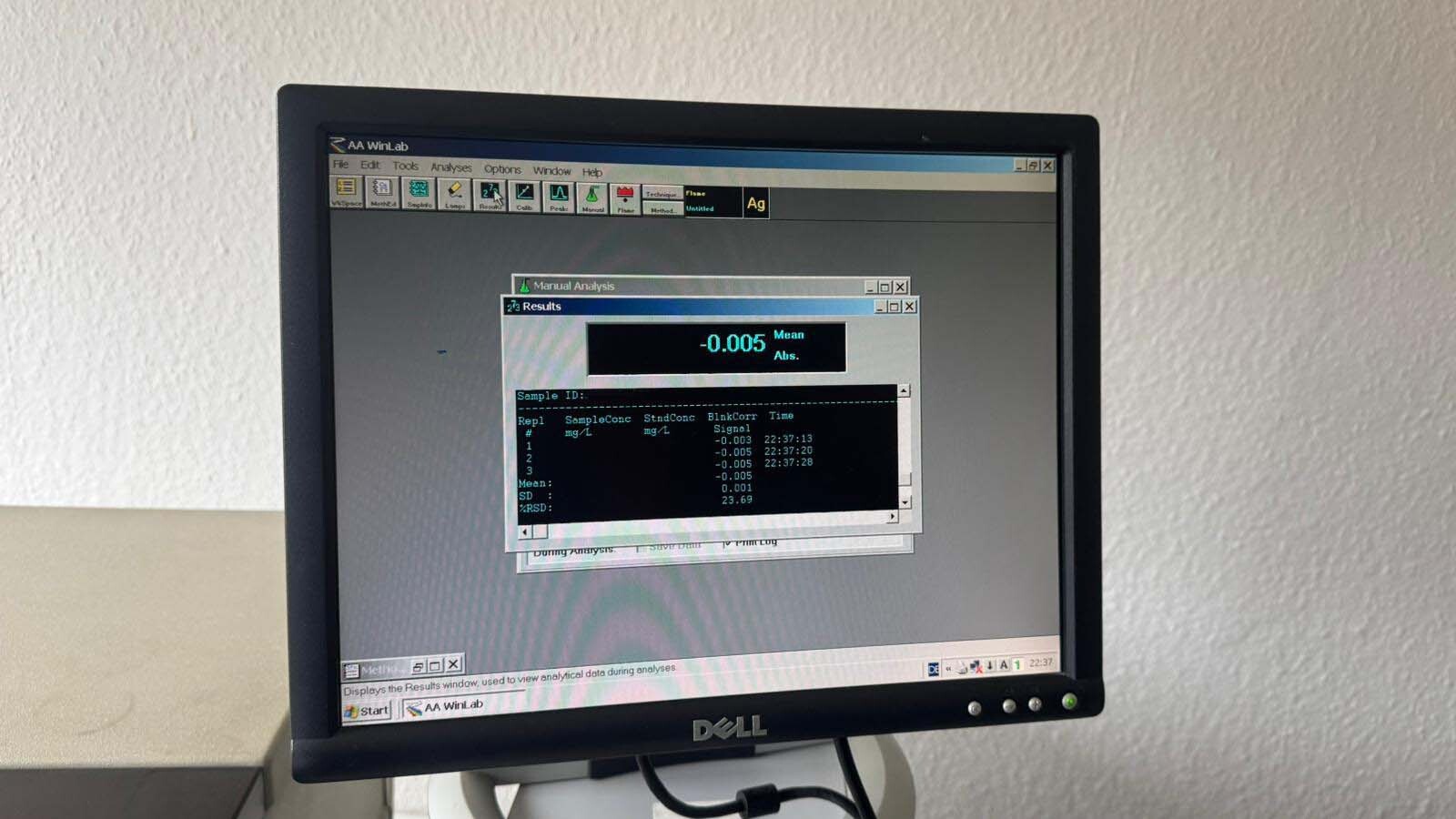 사진 사용됨 PERKIN ELMER AAnalyst 100 판매용