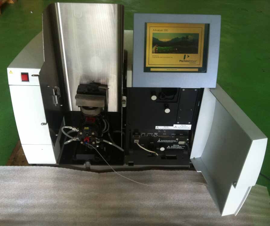 Photo Used PERKIN ELMER AAnalyst 200 For Sale