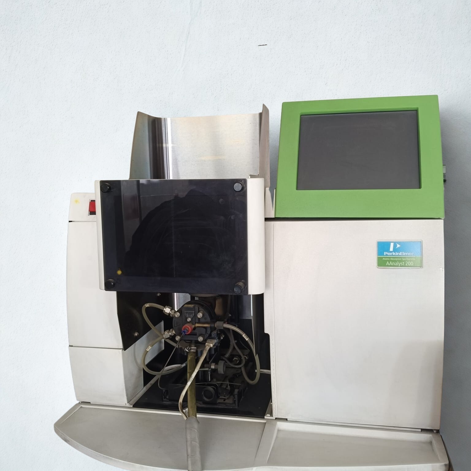 사진 사용됨 PERKIN ELMER AAnalyst 200 판매용