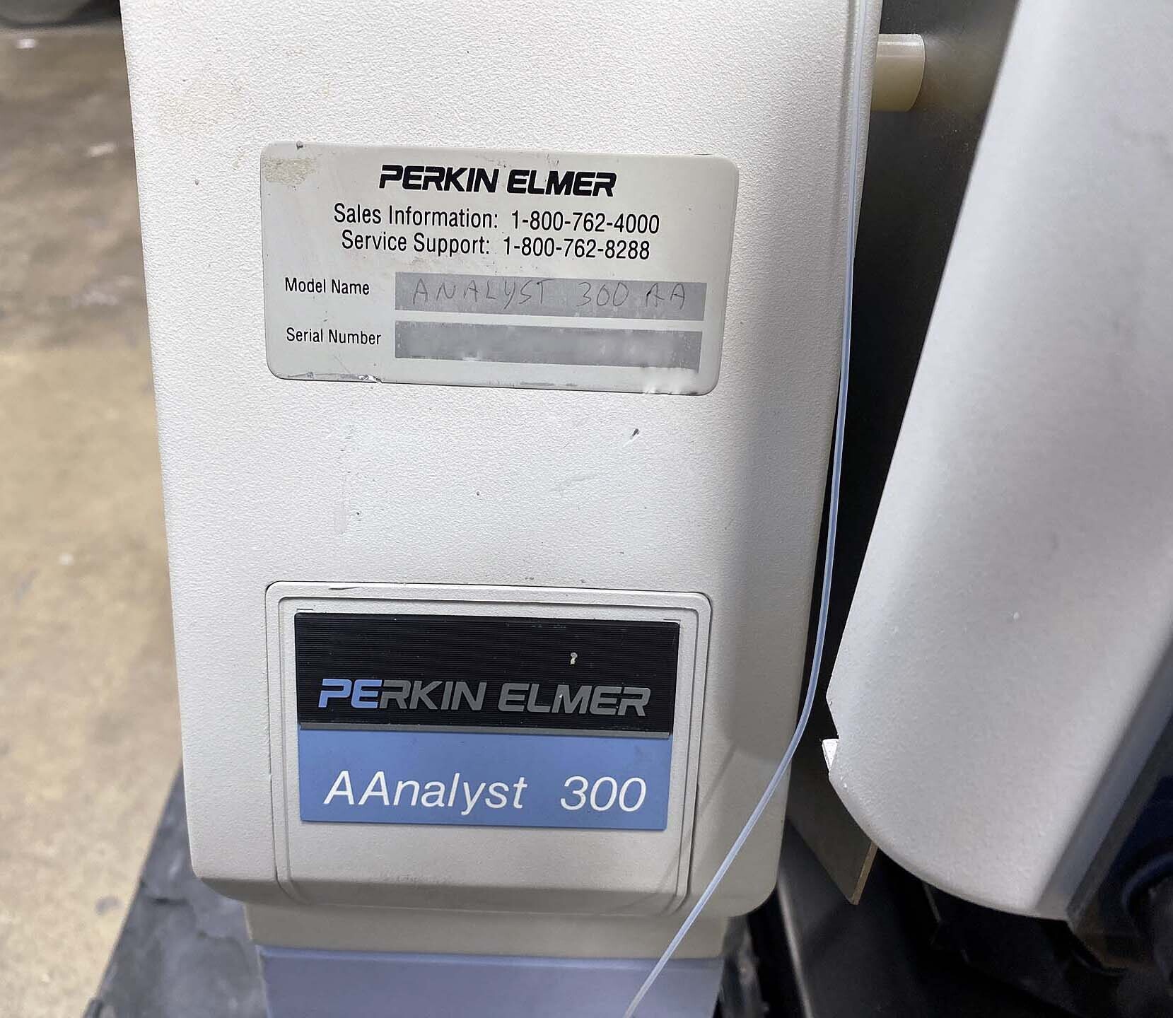 Photo Used PERKIN ELMER AAnalyst 300 For Sale