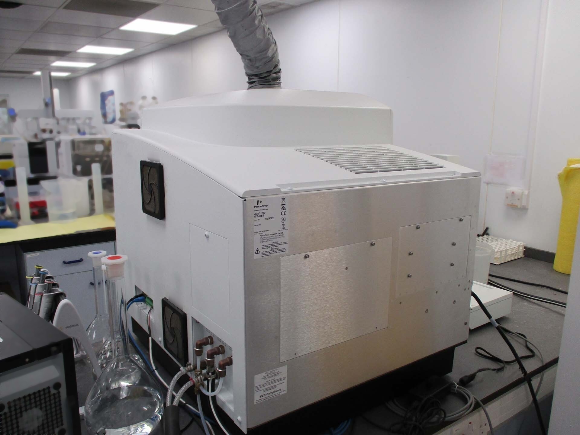 사진 사용됨 PERKIN ELMER Avio 200 판매용