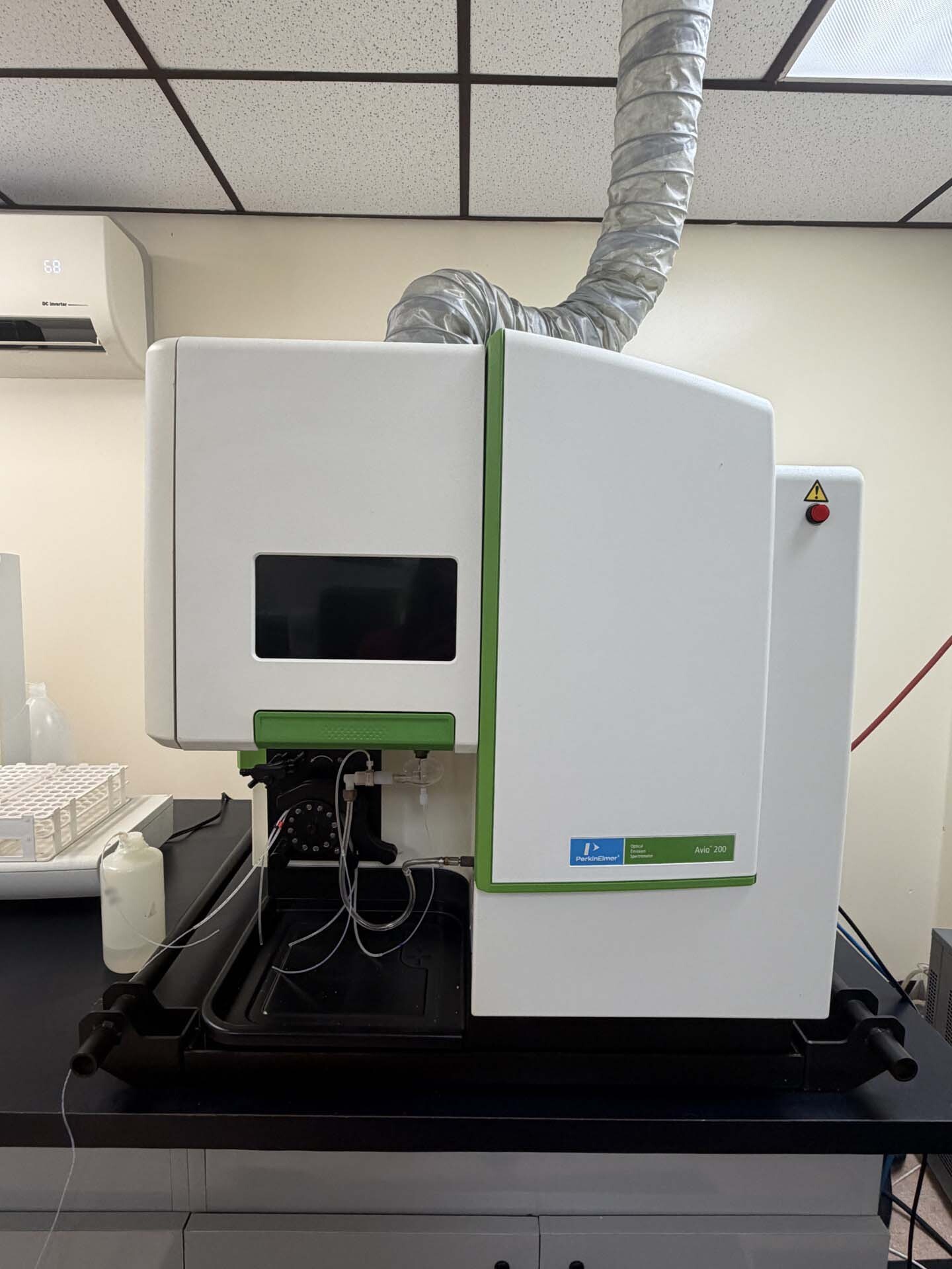 フォト（写真） 使用される PERKIN ELMER Avio 200 販売のために