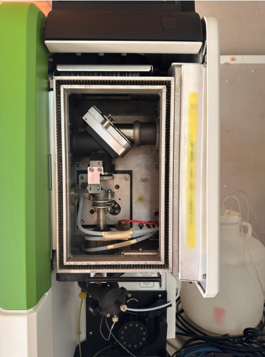 Photo Utilisé PERKIN ELMER Avio 550 Max À vendre