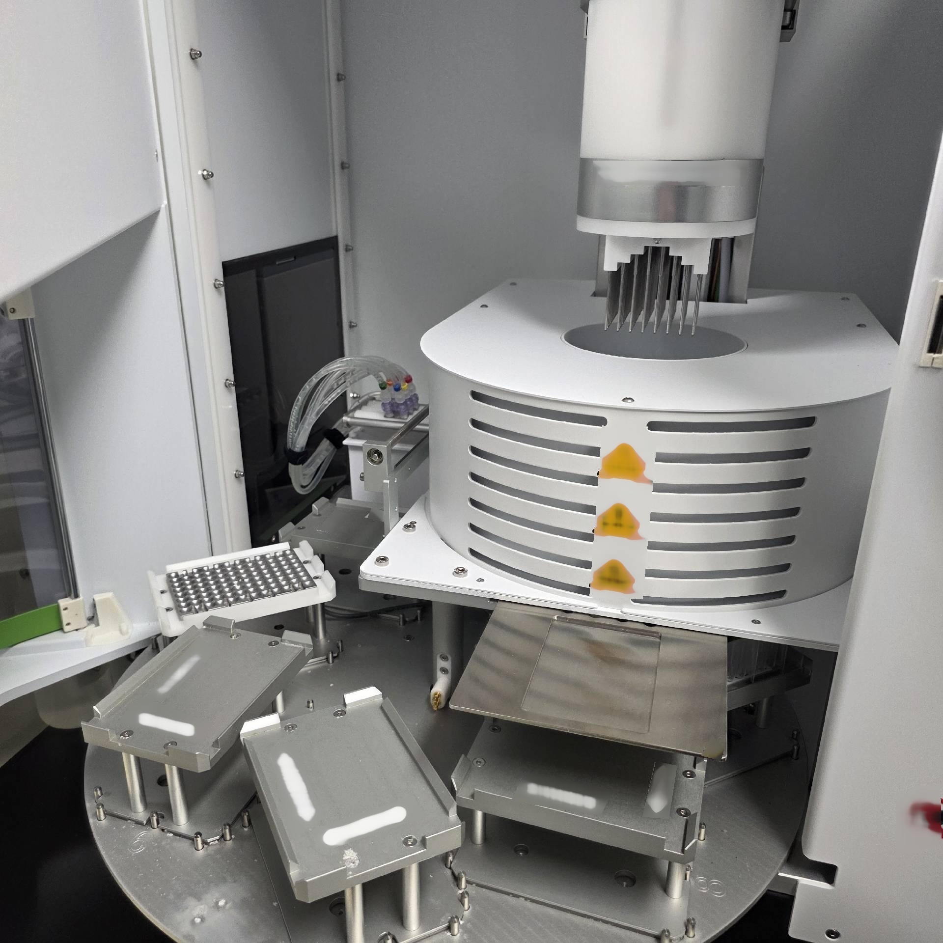 Foto Verwendet PERKIN ELMER Chemagic 360-D Zum Verkauf