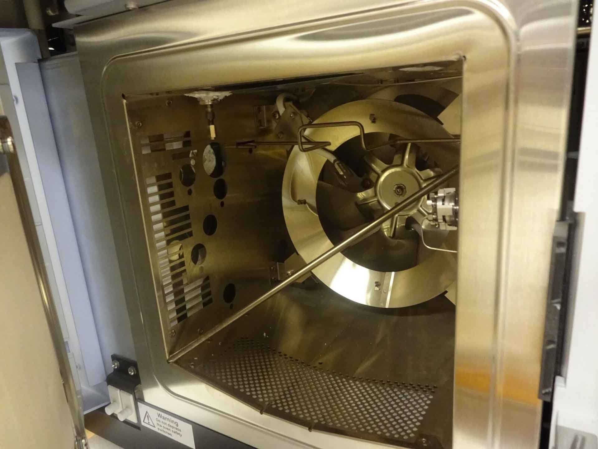 Foto Verwendet PERKIN ELMER Clarus 600 Zum Verkauf