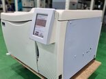 Photo Used PERKIN ELMER Clarus 680 For Sale