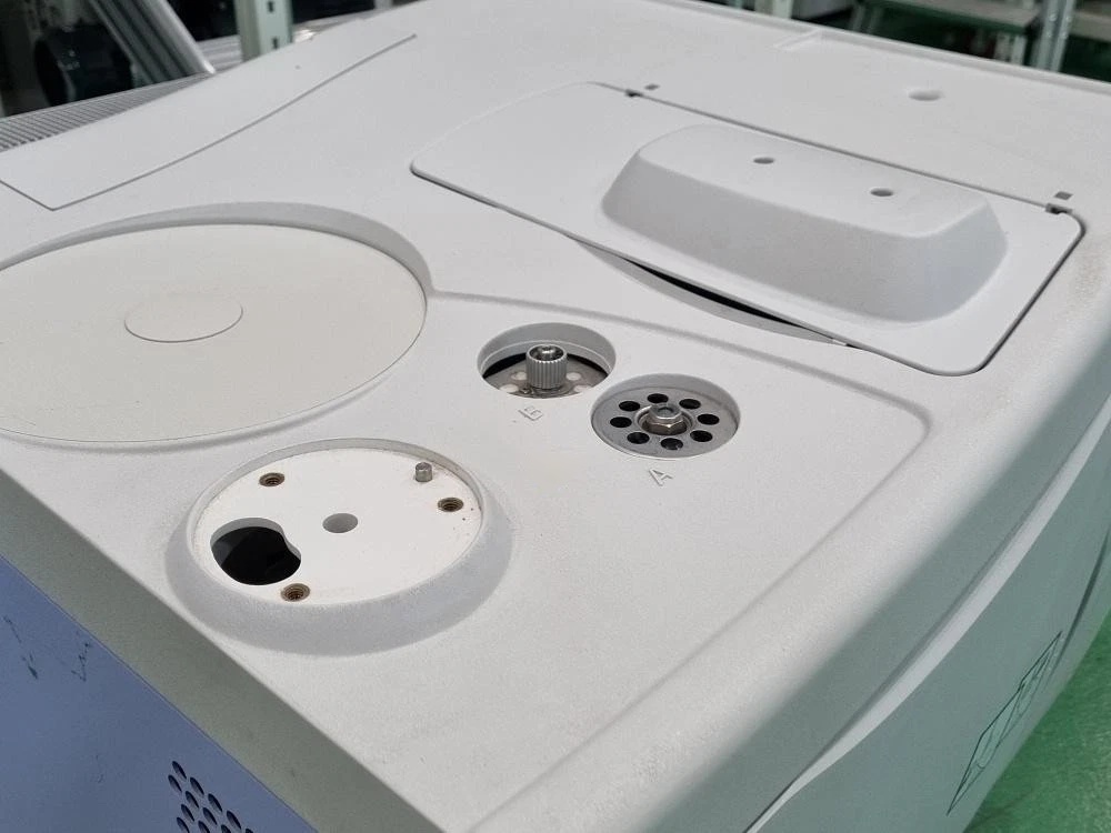 Photo Used PERKIN ELMER Clarus 680 For Sale
