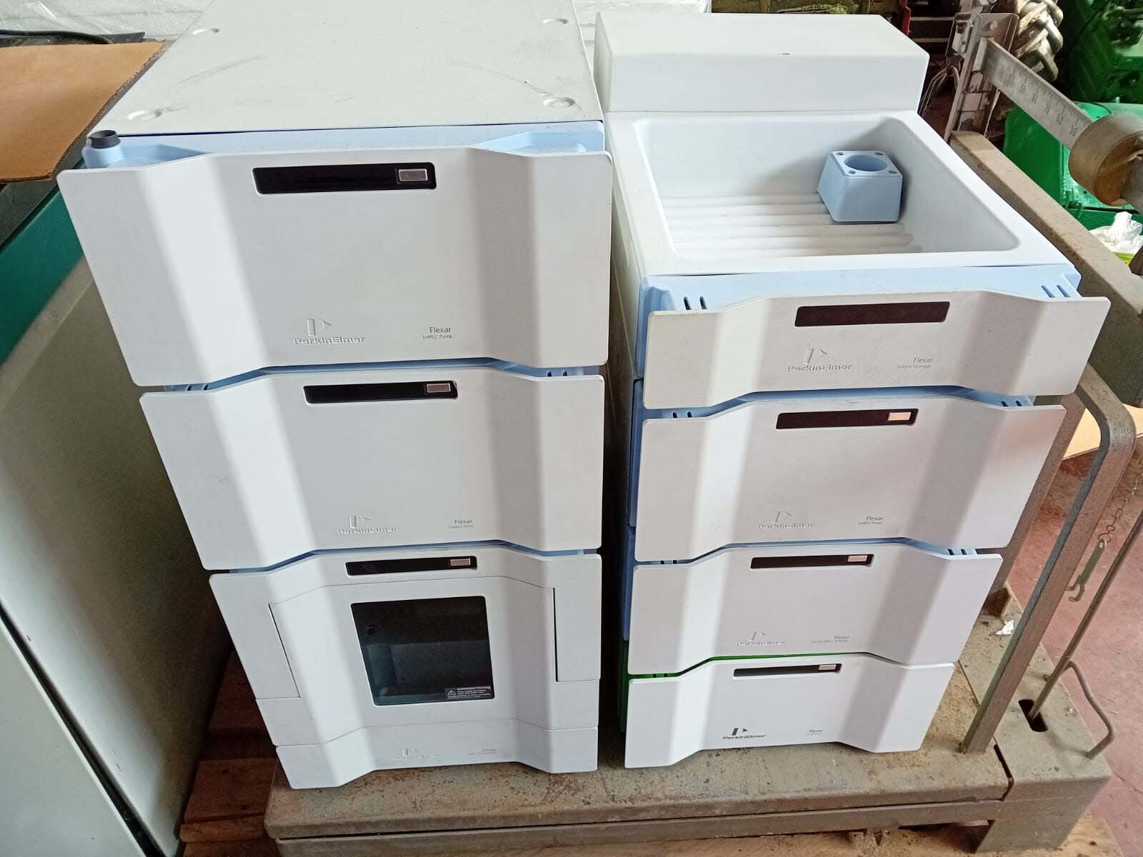 Photo Utilisé PERKIN ELMER Flexar FX10 À vendre