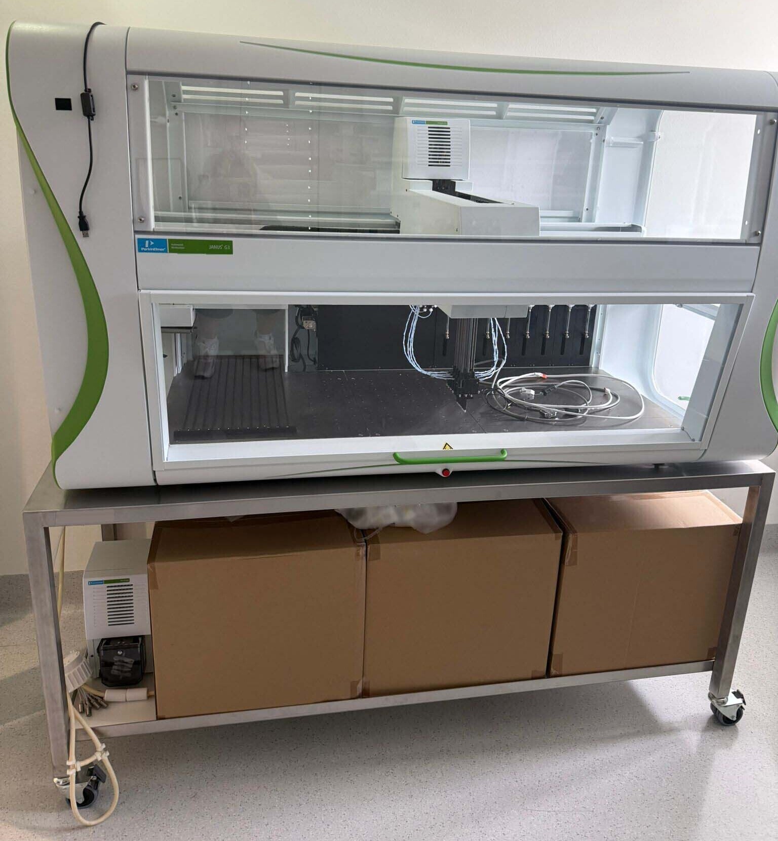 Photo Used PERKIN ELMER Janus G3 For Sale